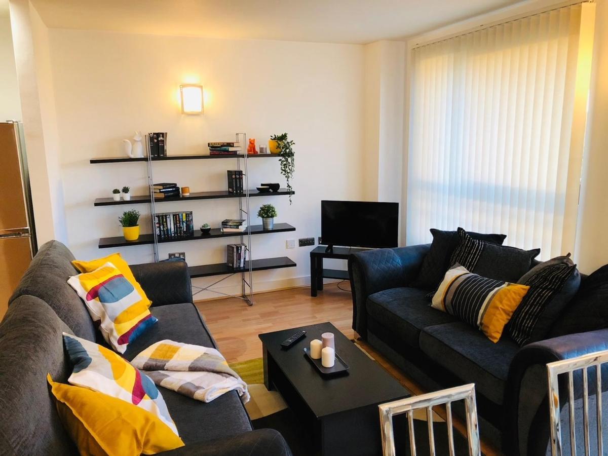 Westone View Villa Sheffield Exteriör bild