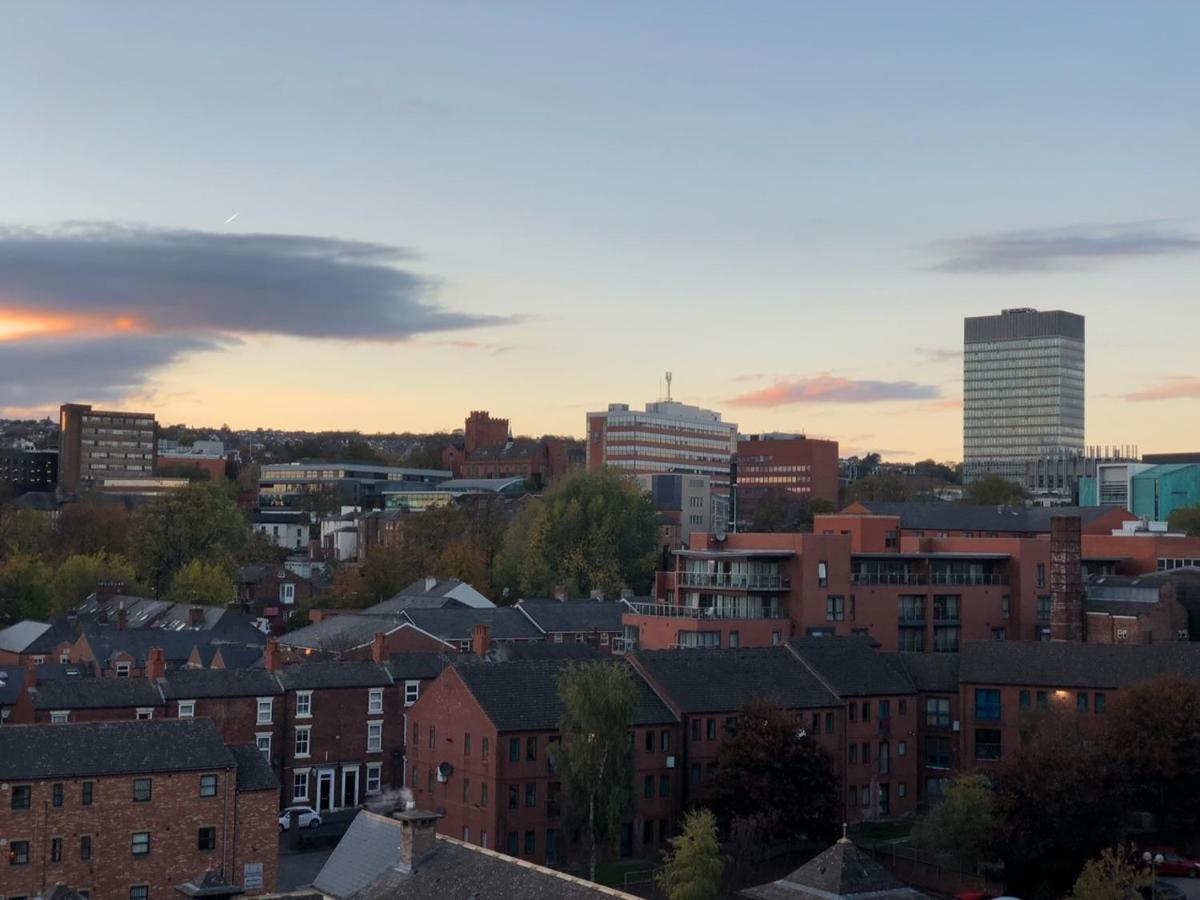 Westone View Villa Sheffield Exteriör bild